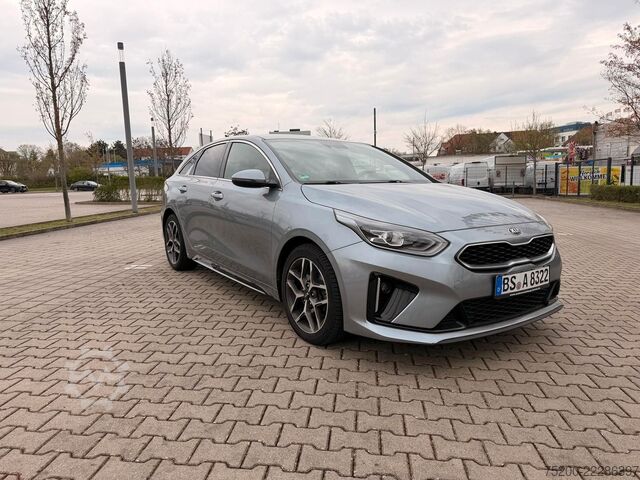 Kleinbus KIA ProCeed GT-Line