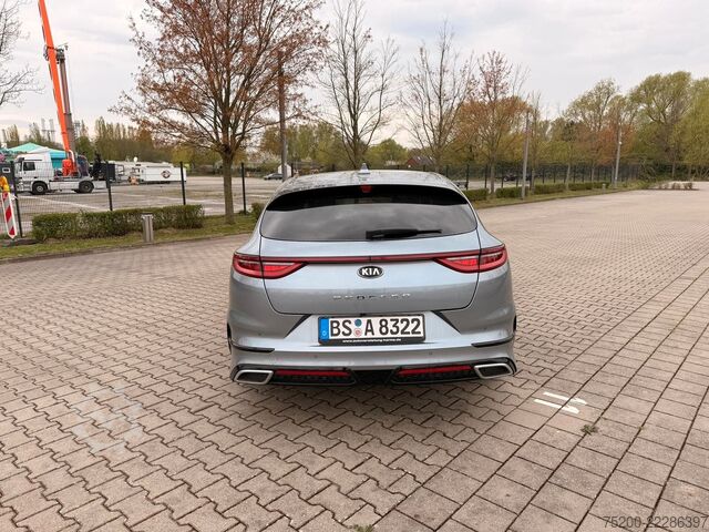Kleinbus KIA ProCeed GT-Line