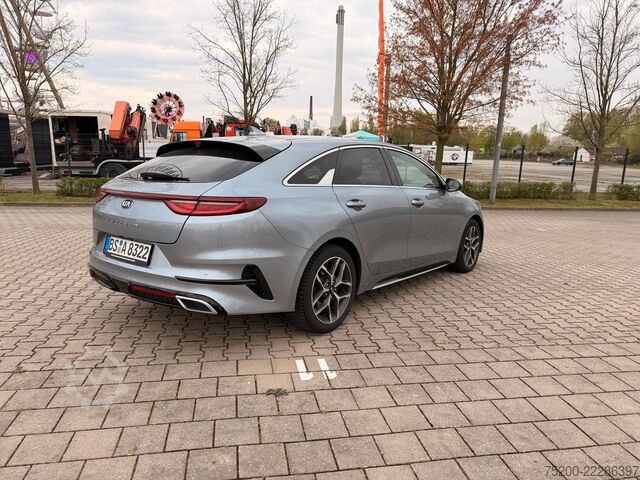 Kleinbus KIA ProCeed GT-Line
