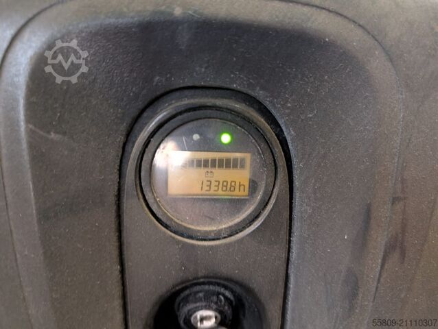 Hochhubwagen Linde L12 I //