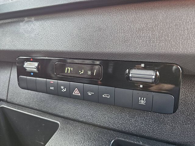 Hochdachkombi MERCEDES-BENZ SPRINTER 317 L2H2 Automaat Mbux