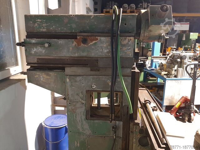 Milling machine Avia FND-32N1