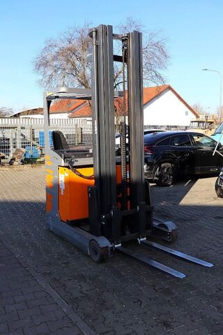 Schubmaststapler STILL FM X-17