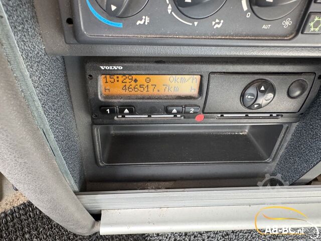 Motor coach VOLVO 9500, 50 Sitze, Euro 6
