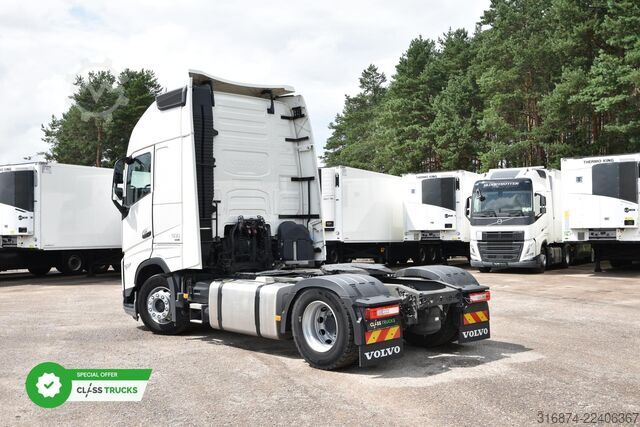 Standard tractor unit VOLVO FH 500 XL Retarder i-ParkCool ACC