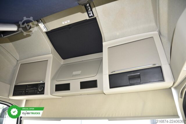 Standard tractor unit VOLVO FH 500 XL Retarder i-ParkCool ACC