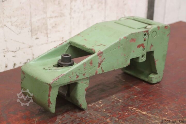 Halter für Zug- und Leitspindel unbekannt 160/120/H400 mm