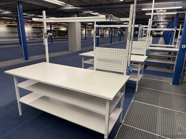 Arbeitsplatz / Packtische, 2m x 0,90m  