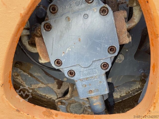 Single drum roller Hamm 3307 HT