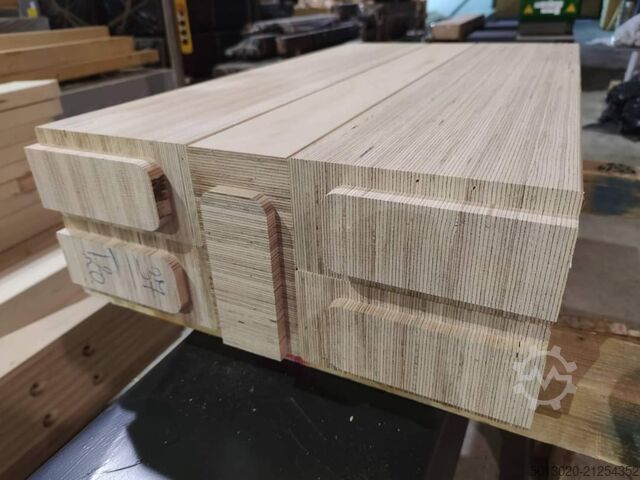Prefabrication center for contract timber processing Hundegger Lohnfertigung im Holzbau auf ROBOT DRIVE