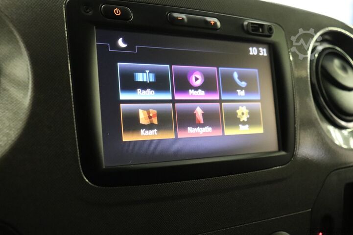 Kastenwagen Renault Master 2.3 dCi 146PK L3H2 EURO 6 - AC/Climate -...