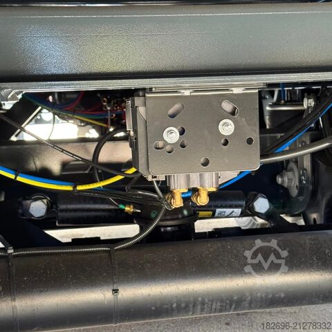 Open semitrailer Lecitrailer Semirimorchio centinato