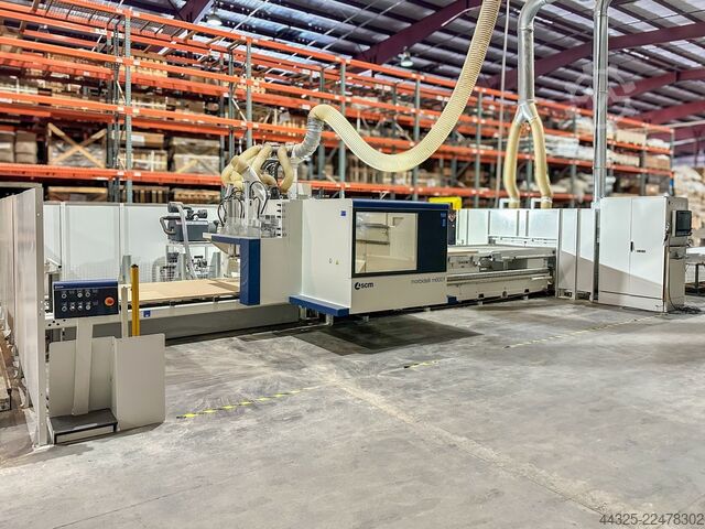 CNC Machine Centres With Flat Tables SCM M600 F
