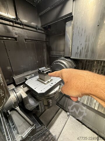 5 axis universal machining center HELLER HF 3500