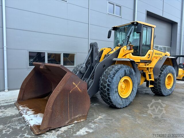 Radlader Volvo L110F