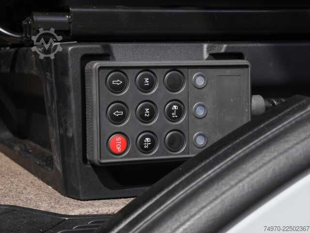 Standard tractor unit Iveco S-Way AS440S50T/P