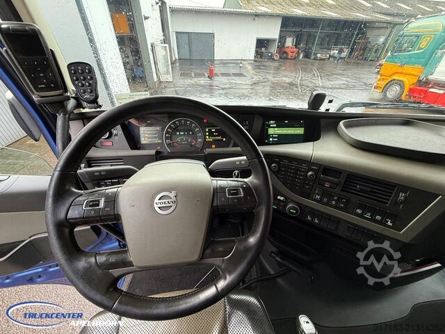 Fahrgestell mit Fahrerhaus Volvo FH 540 6x4 Tandemlift, PTO