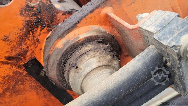Crawler excavator Schaeff HR 32 Kompaktbagger Circular