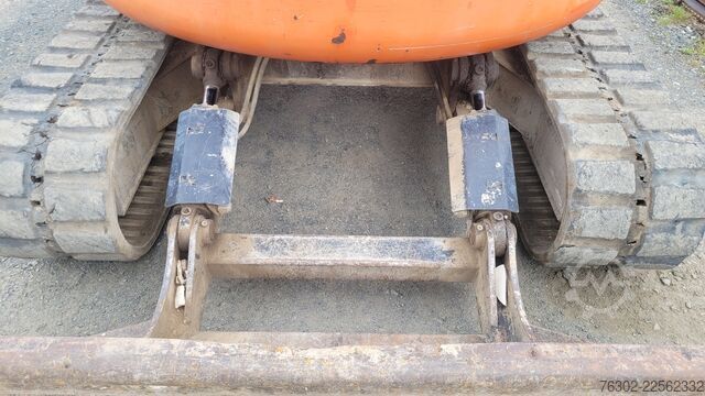 Crawler excavator Schaeff HR 32 Kompaktbagger Circular
