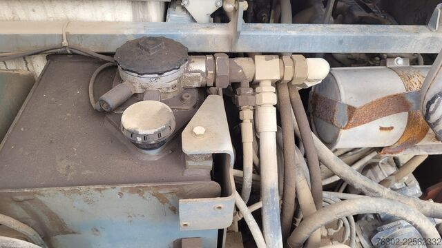 Crawler excavator Schaeff HR 32 Kompaktbagger Circular