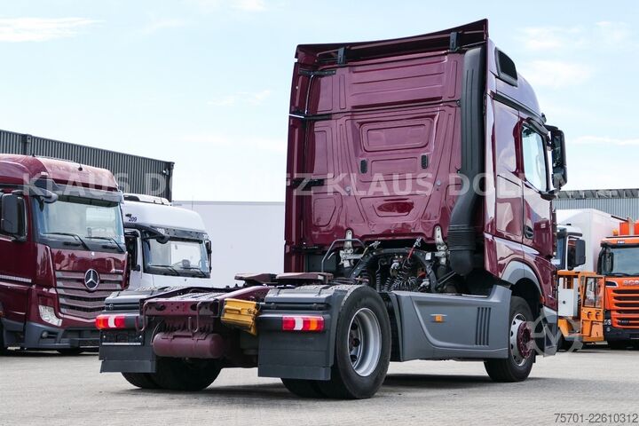 Standard SZM MERCEDES-BENZ Actros 1845 BigSpace XL-Tank Euro 6