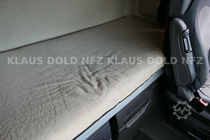Standard SZM MERCEDES-BENZ Actros 1845 BigSpace XL-Tank Euro 6