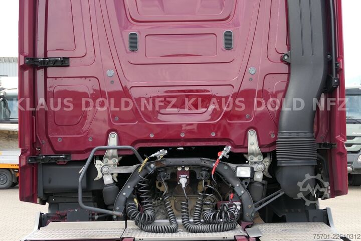 Standard SZM MERCEDES-BENZ Actros 1845 BigSpace XL-Tank Euro 6