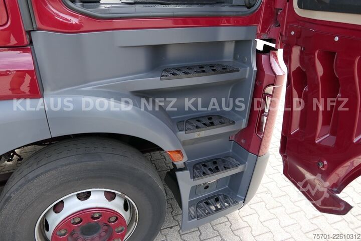 Standard SZM MERCEDES-BENZ Actros 1845 BigSpace XL-Tank Euro 6