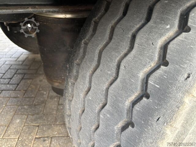 Schiebeplanen Krone - SD 27 + 3X BPW AXLE + LIFT AS + SCHUIFDAK