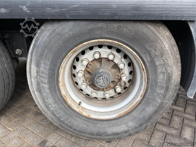 Schiebeplanen Krone - SD 27 + 3X BPW AXLE + LIFT AS + SCHUIFDAK