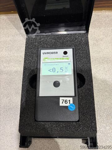 Digital UV-A Radiation Intensity Meter MAGNAFLUX UVM3059 Cyfrowy miernik natężenia promieniowania UV-A MAGNAFLUX UVM3059 Cyfrowy miernik natężenia promieniowania UV-A MAGNAFLUX UVM3059