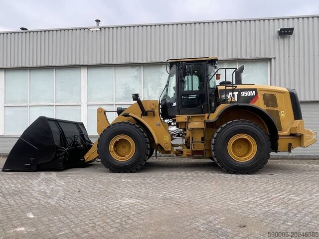 Wheel loader CAT 950 M   2019