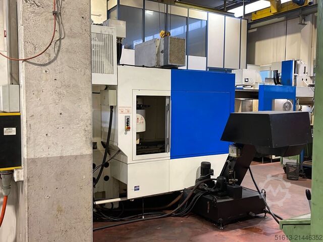 Vertical machining center Huron KX 20