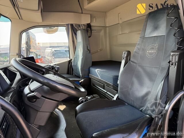 Standard tractor unit Volvo FH 500/2 Tanks/Globetrotter/I-Park Cool