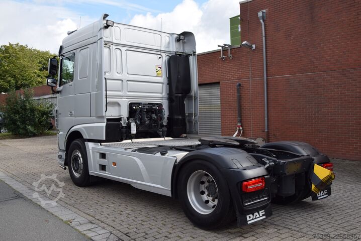 Standard SZM Daf XF 530 Flachdach Retarder Leder ACC TV Navi