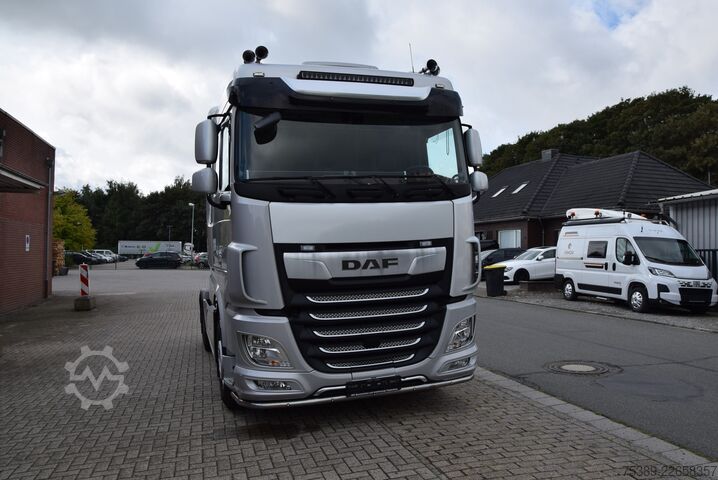 Standard SZM Daf XF 530 Flachdach Retarder Leder ACC TV Navi