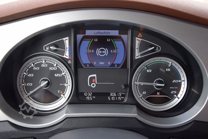Standard SZM Daf XF 530 Flachdach Retarder Leder ACC TV Navi