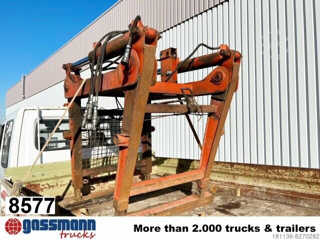 Truck mounted crane Steinweg Palettenzange