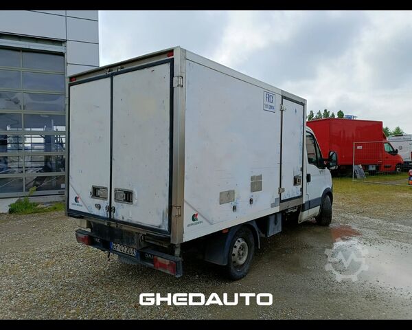 Minibus IVECO DAILY 35S15 - FURGONE ISOTERMICO CON GRUPPO FRIGORIFERO
