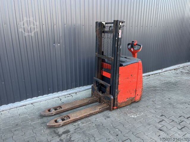 Deichselstapler Linde D10