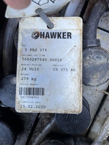 Deichselstapler Linde D10