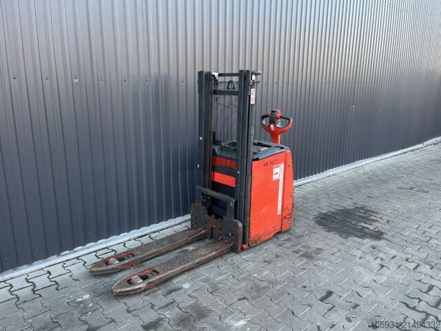 Deichselstapler Linde D10