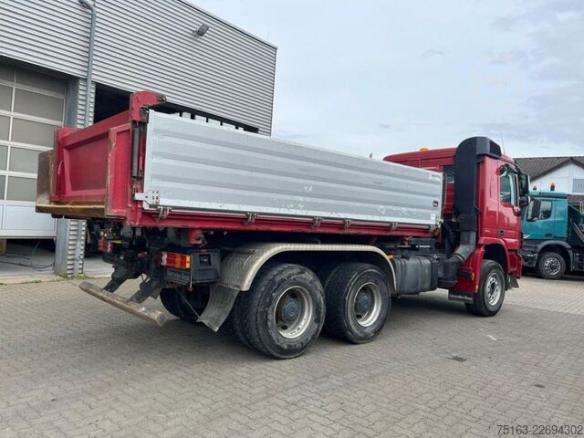 Three-sided tipper truck MERCEDES-BENZ Actros 3346 K 6x4 3-Achs Kipper Dautel 33to.Chas