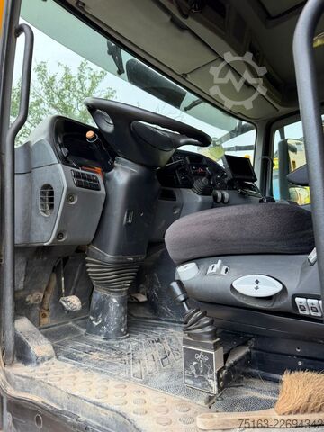 Tipper truck MERCEDES-BENZ Actros 4141 K 8x4 4 Achs Muldenkipper Carnehl De