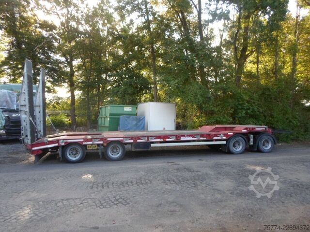 Low loader trailer MÜLLER-MITTELTAL T 4/ Tieflader 4 Achser