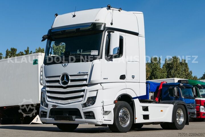Standard tractor unit MERCEDES-BENZ Actros 1853 BigSpace Retarder Navi Euro 6
