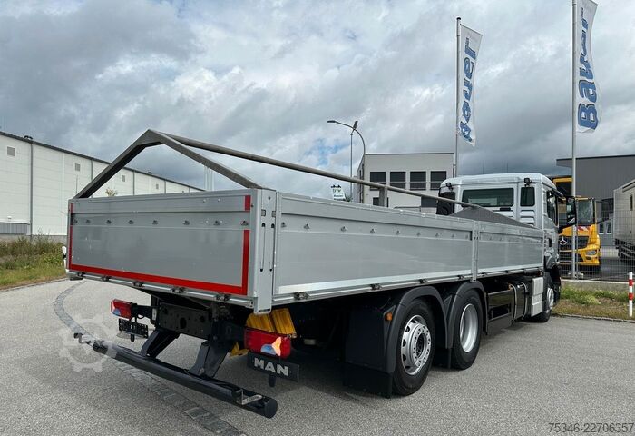LKW mit Pritsche (offen) MAN TGS 26.360 LL/Pritsche 7,10 m/Lenkachse/ 108 tkm
