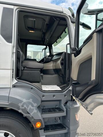 LKW mit Pritsche (offen) MAN TGS 26.360 LL/Pritsche 7,10 m/Lenkachse/ 108 tkm