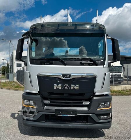 LKW mit Pritsche (offen) MAN TGS 26.360 LL/Pritsche 7,10 m/Lenkachse/ 108 tkm