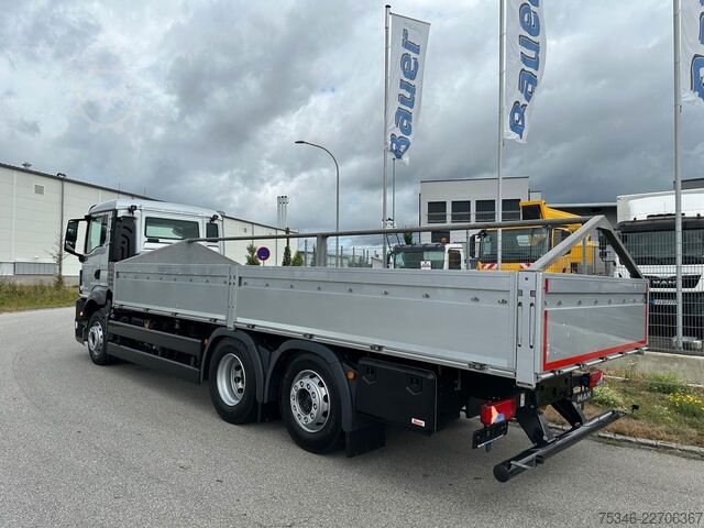 LKW mit Pritsche & Plane MAN TGS 26.360 LL/Pritsche 7,10 m/Lenkachse/ 108 tkm